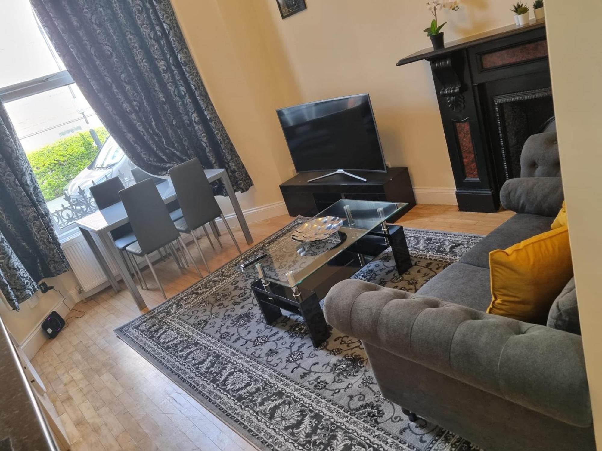 Spacious 1 Bed In West Kensington Or Hammersmith Apartamento *